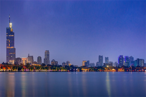 產(chǎn)品滯銷、品牌聲量弱，南京營(yíng)銷咨詢公司如何打造爆款營(yíng)銷？