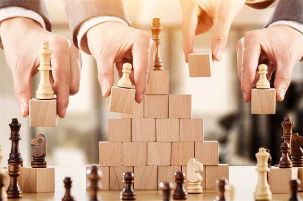 文化管理與戰(zhàn)略背道而馳，如何構(gòu)建協(xié)同發(fā)展體系？