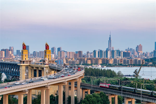 年度目標(biāo)總落空，南京年度經(jīng)營(yíng)計(jì)劃咨詢公司如何精準(zhǔn)規(guī)劃增長(zhǎng)路線？