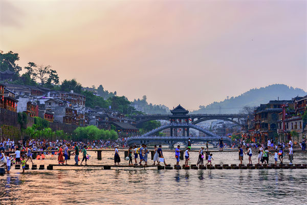 出行熱、消費(fèi)旺、體驗(yàn)新，品牌營銷如何在假期發(fā)力？