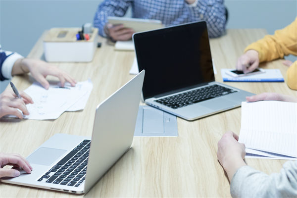 團(tuán)隊(duì)績效長期低迷，從績效管理角度怎樣實(shí)現(xiàn)強(qiáng)勢扭轉(zhuǎn)？