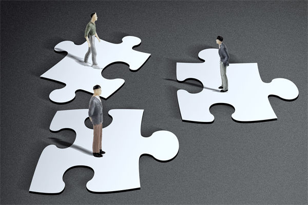 集團協(xié)同效率低下，怎樣搭建協(xié)同平臺提高協(xié)同效果？