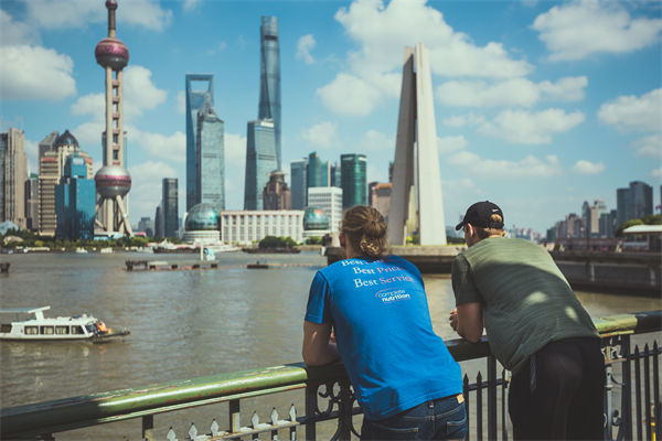 供應(yīng)鏈分析：外國游客“買買買”，中國購更火了