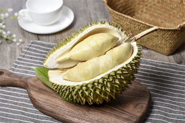 榴蓮價格暴跌50%，有人買了50箱，預(yù)算管理怎么看？