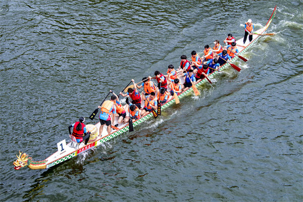 起猛了龍舟都能蹦迪了，企業(yè)文化對此有何啟示？