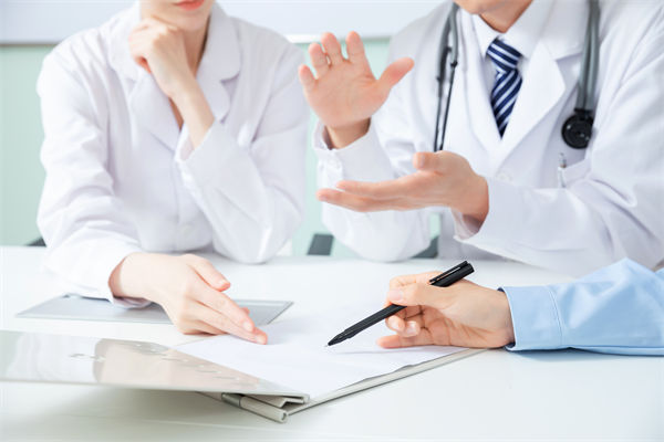 為什么越來越多的人想學(xué)醫(yī)了？與薪酬方面有關(guān)系么？