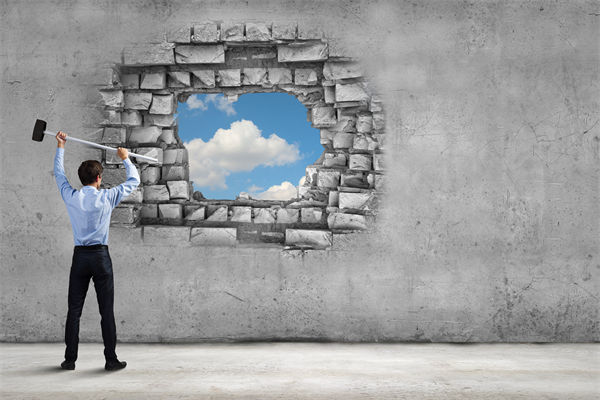 各部門年度計劃承諾明確，協(xié)同落地時為何仍有脫節(jié)？