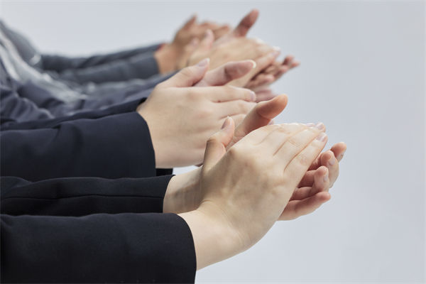 企業(yè)文化管理為何總走樣？這些隱性斷層您察覺(jué)了嗎？