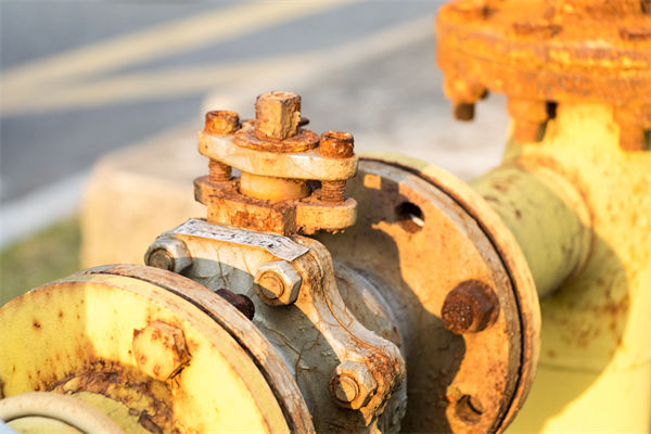 設(shè)備老化嚴(yán)重影響產(chǎn)能，制造業(yè)怎樣合理規(guī)劃設(shè)備更新？