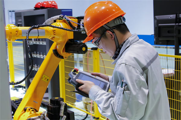 員工抵觸流程變革，數(shù)字化管理轉(zhuǎn)型如何真正落地？