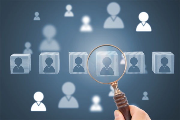 招聘成本節(jié)節(jié)攀升，人力資源管理如何精準鎖定人才？