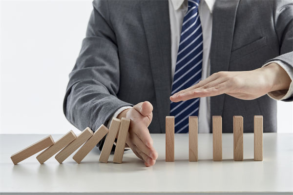 企業(yè)為保預(yù)算平衡砍項(xiàng)目，錯(cuò)失發(fā)展機(jī)遇，值得嗎？