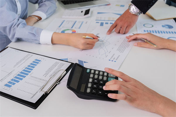 預(yù)算成紙上空談，怎樣讓數(shù)據(jù)真正驅(qū)動(dòng)決策落地？