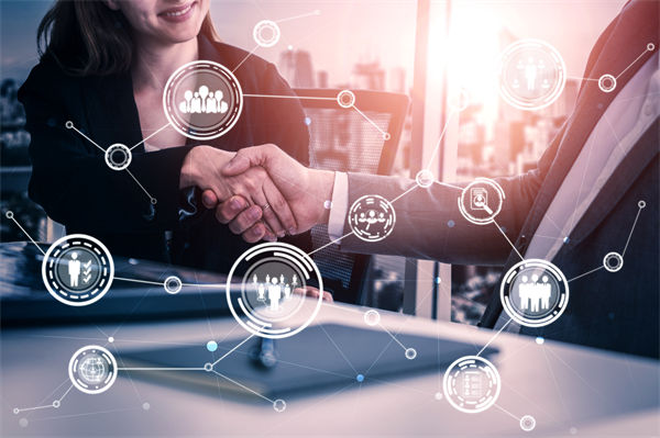 高鐵無座票與二等座同價引熱議，人力資源怎么看？