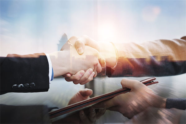 知名超市半年關(guān)了227家店，關(guān)聯(lián)企業(yè)營銷怎么看？