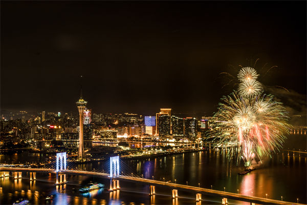 生產(chǎn)浪費(fèi)多效率難提，珠海精益生產(chǎn)咨詢公司有何精簡招？