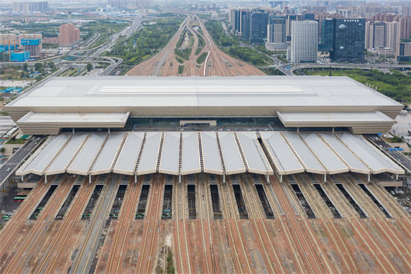 鄭州管理咨詢公司選不對(duì)，企業(yè)突破增長(zhǎng)困境的機(jī)會(huì)何時(shí)能抓?。? title=